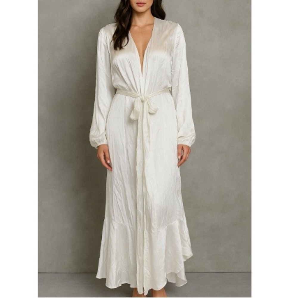 Estilo Diani Women's White Satin Duster Robe Long‎ Sleeve Ruffle Kimono Size XL